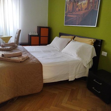 Piazza Goldoni Rooms Triëst Buitenkant foto
